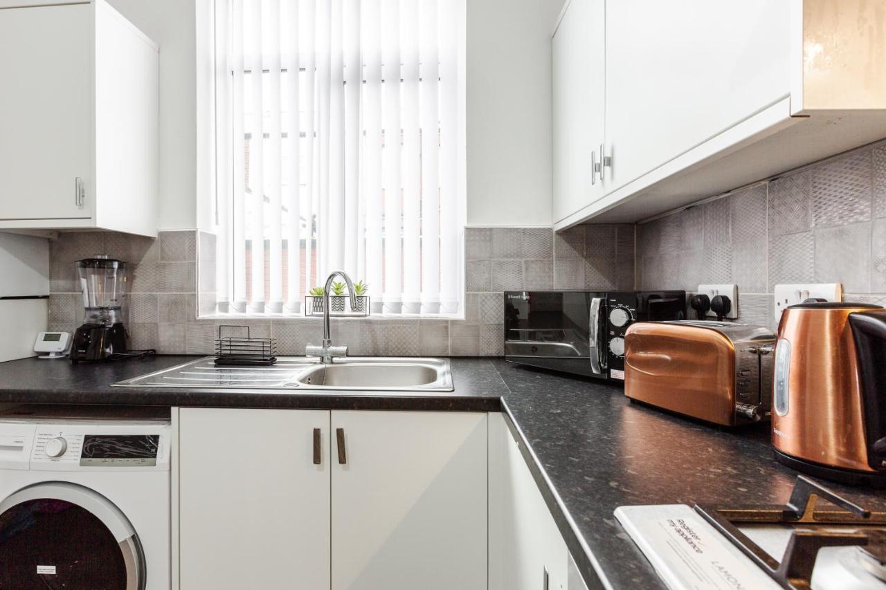 Clayton House - Spacious Home Near Etihad Stadium Manchester Exterior foto