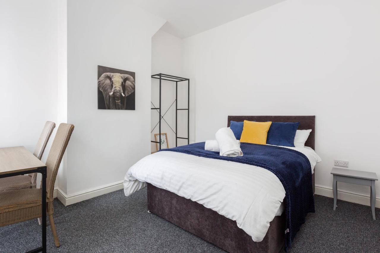 Clayton House - Spacious Home Near Etihad Stadium Manchester Exterior foto